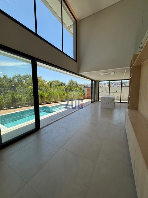 Sua casa vizinha aos lagos do Parque Botânico - Swiss Park Campinas - Lindo sobrado à venda.