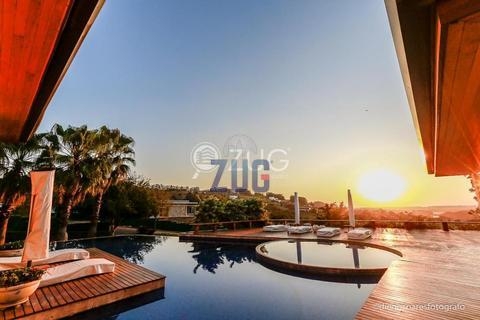 Sobrado à venda em Itupeva, Loteamento Da Prata, com 5 suítes, com 976.88 m², Fazenda da Grama